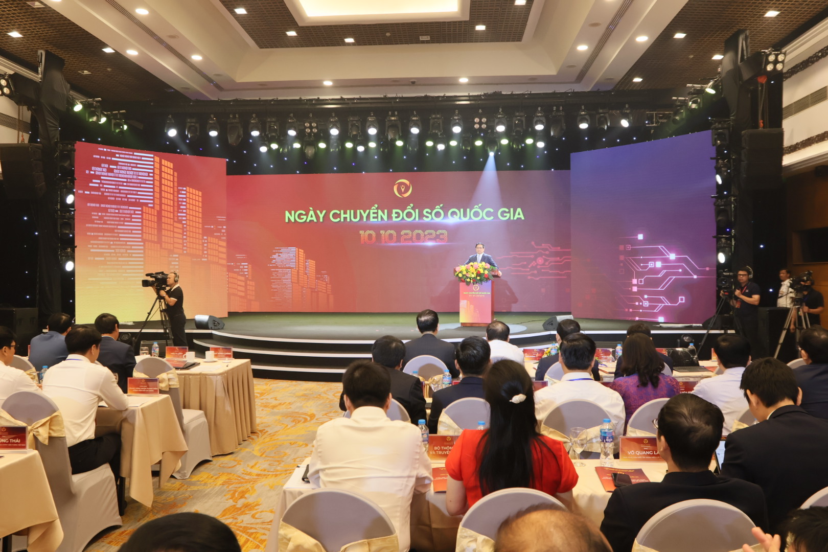 CMC honored in top strongest Vietnamese brands in 2022